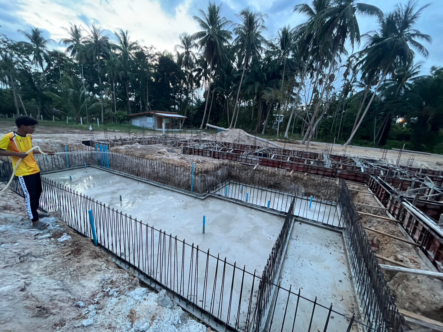 ก่อสร้างสระน้ำ mesa villa khanom   ขนอม