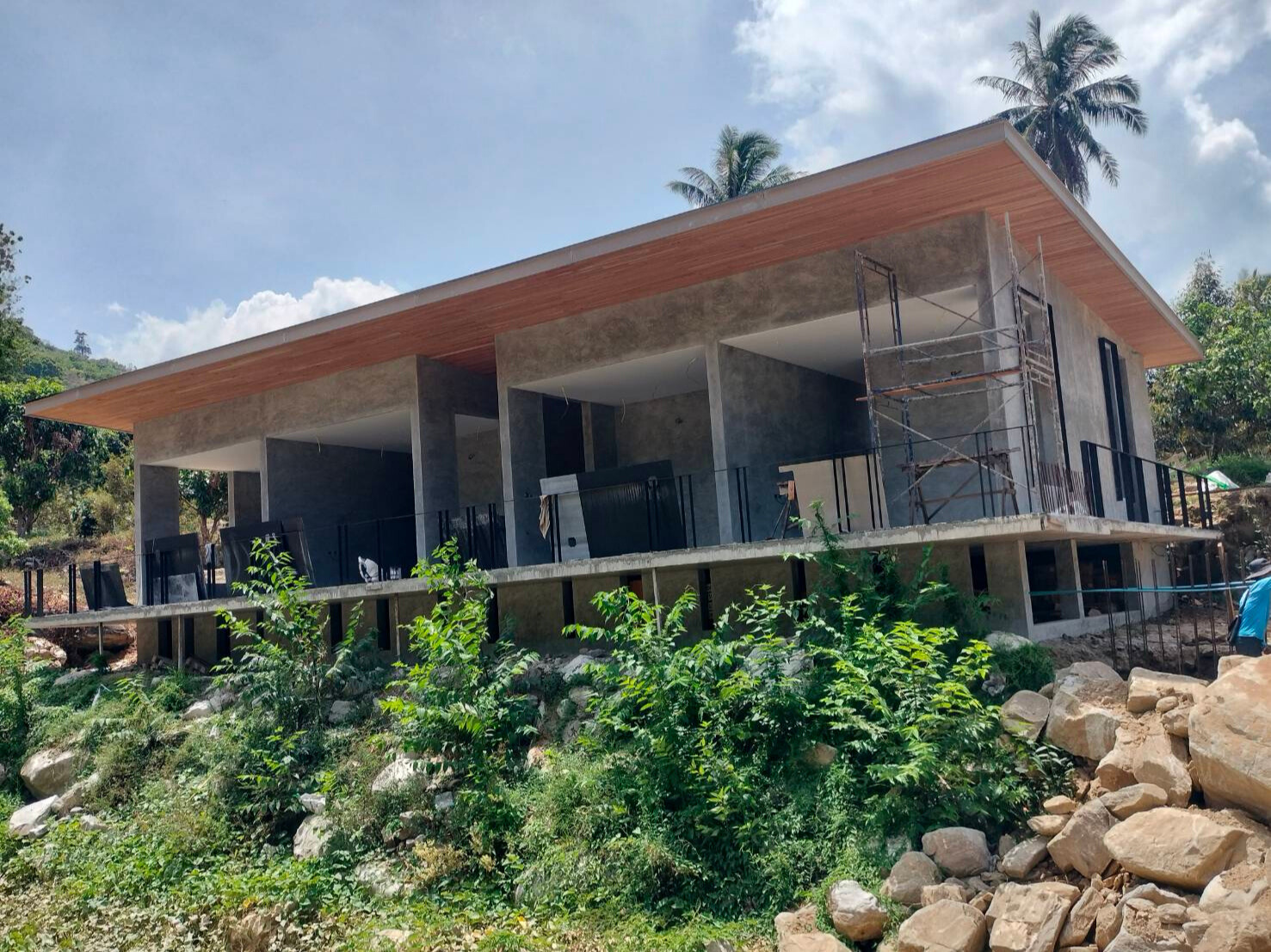บ้านพักคนงานบนเขา  <br> ซ.น้ำตกเสม็ดชุน  ขนอม