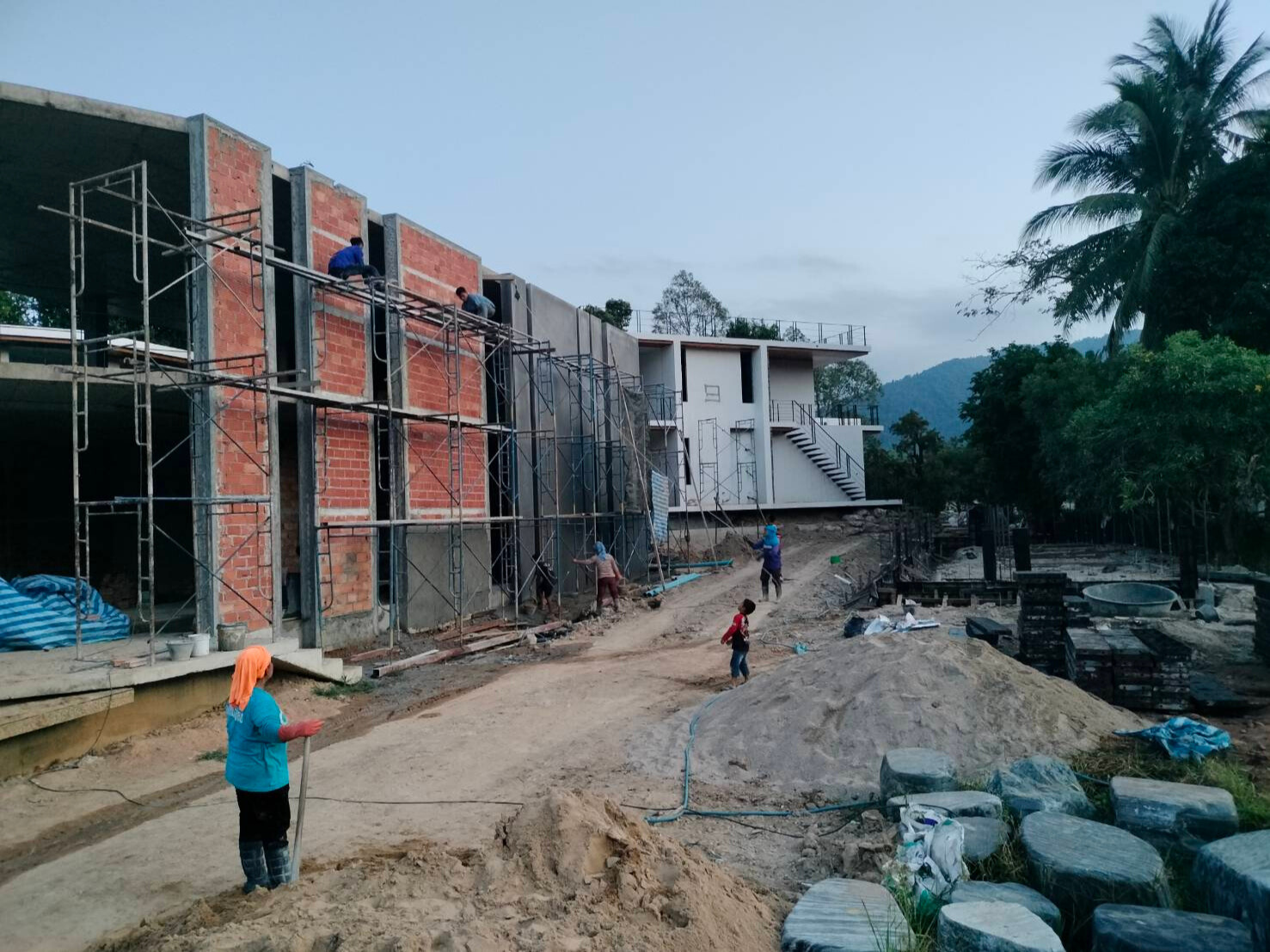 อาคารสำนักงาน โครงการขนอมสเตชั่น 549 </br>ขนอม