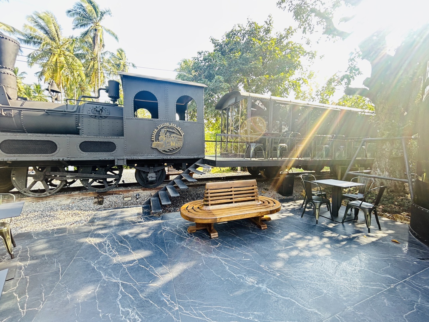 คาเฟ่ในโครงการขนอมสเตชั่น 549  ขนอม